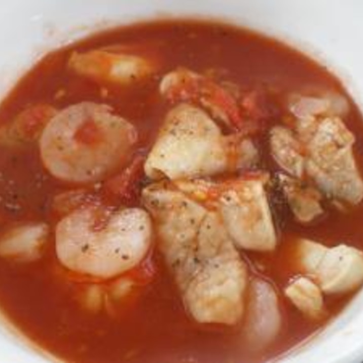 海老と鶏肉のトマトスープ